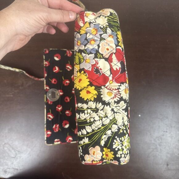 Vera Bradley Poppy Fields Crossbody Artsy Handbag Floral Whimsgoth Quilted - Picture 2 of 16